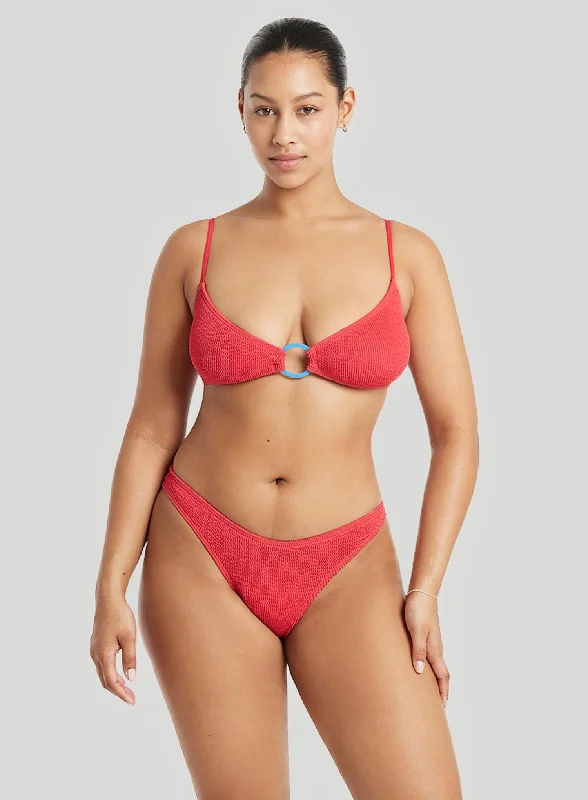 CroptopseamBond Eye: Ring Lissio Crop Bikini Top Guava Eco