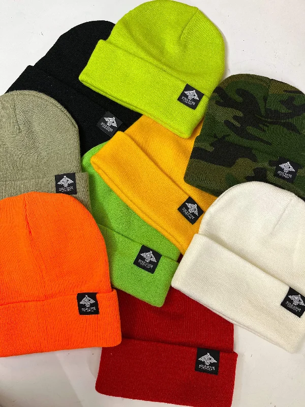 CrewneckfitGold Dogs Crew Beanie