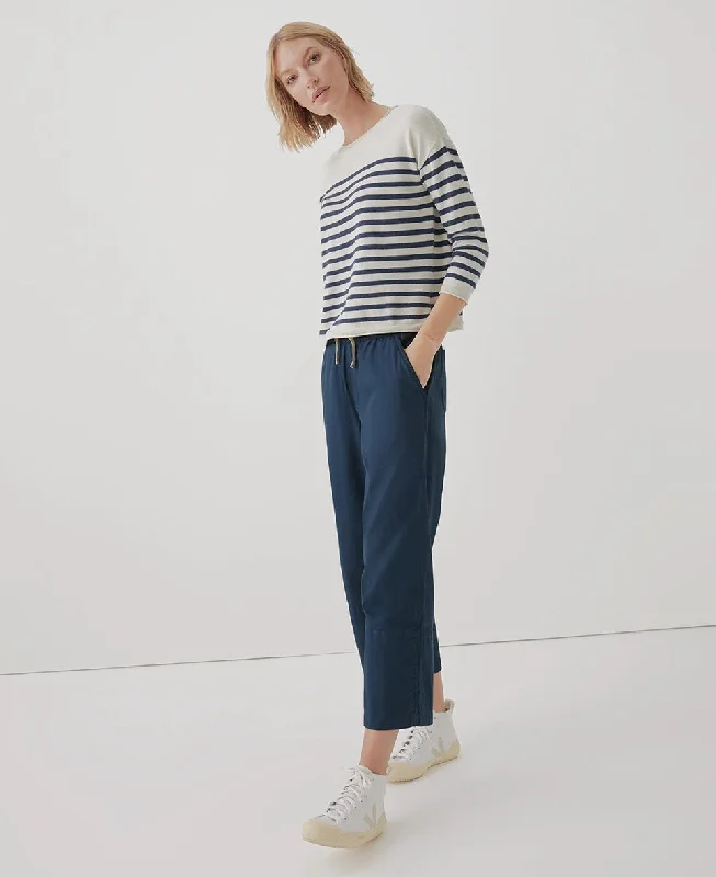 CroptopwoolWomen’s Daily Twill Crop Pant - French Navy