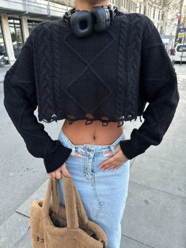 CroptopshirtCable-Knit Round Neck Long Sleeve Cropped Sweater