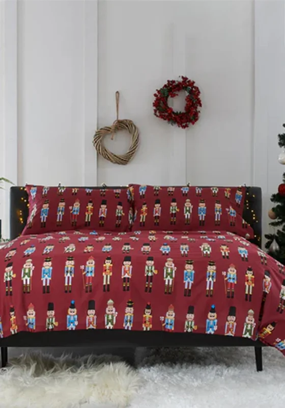 Deyongs Nutcracker Soldier Duvet Set, Red