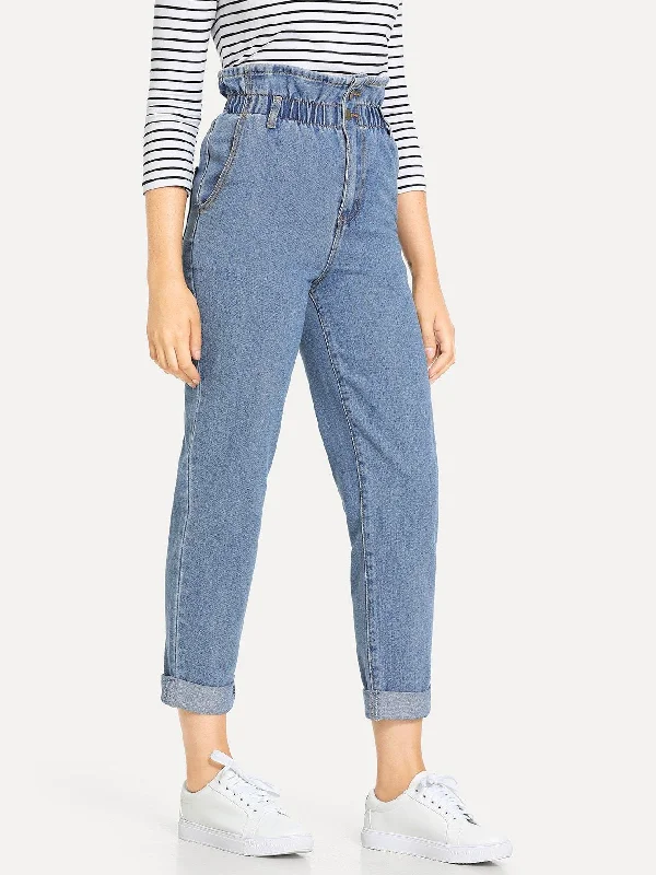 CroptopaumentedRuffle Waist Solid Crop Jeans