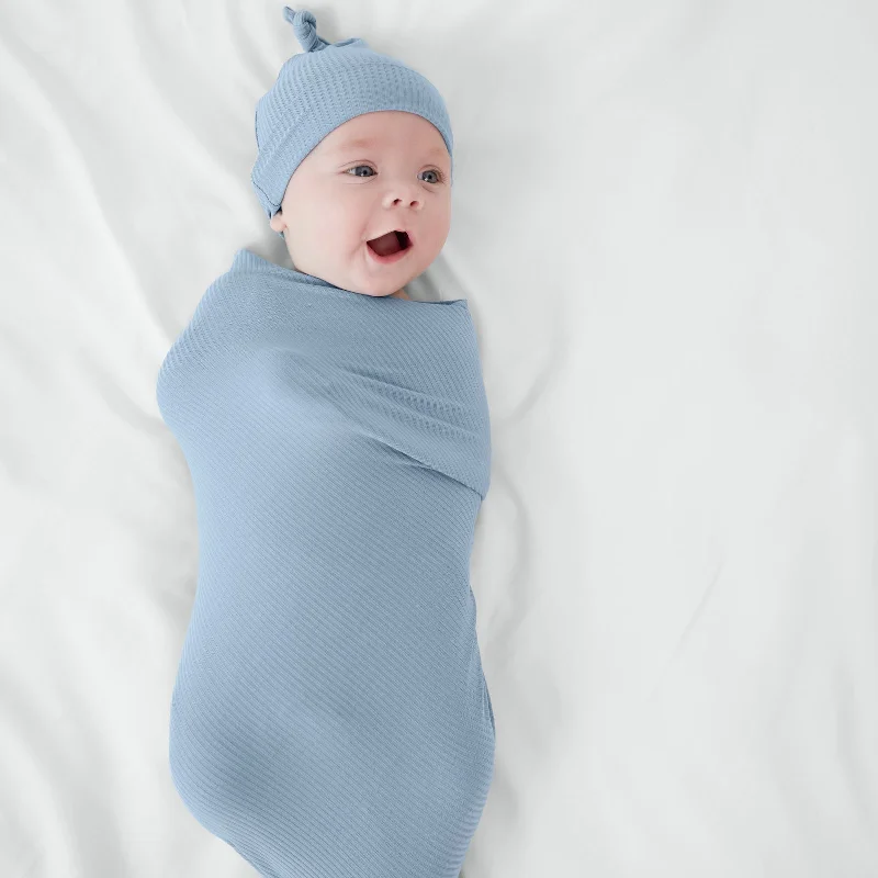 Fog Ribbed Swaddle & Hat Set