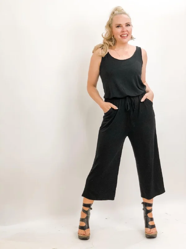 CroptopknitSleeveless Black Cropped Jumpsuit