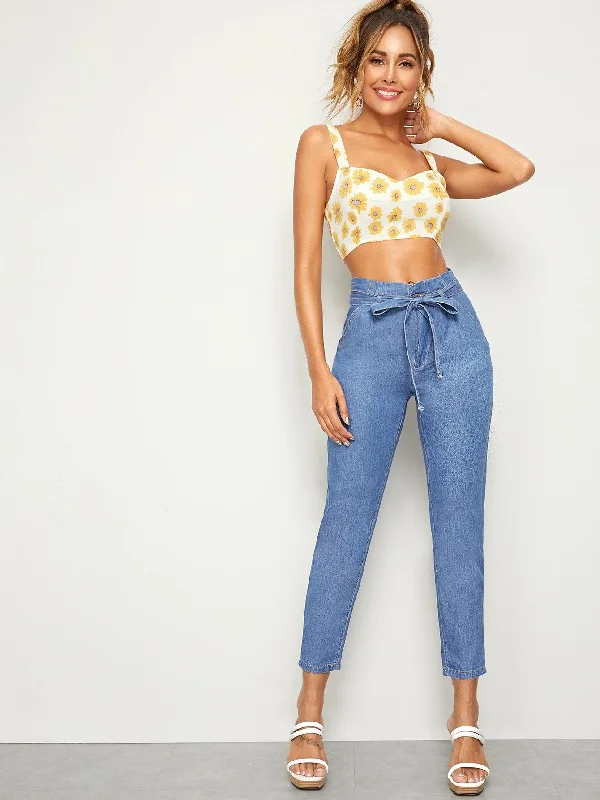 CroptopcloudTie Waist Crop Jeans