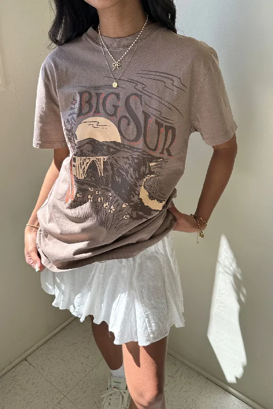 Skateboard T-ShirtsBig Sur Boyfriend Fit Graphic Tee